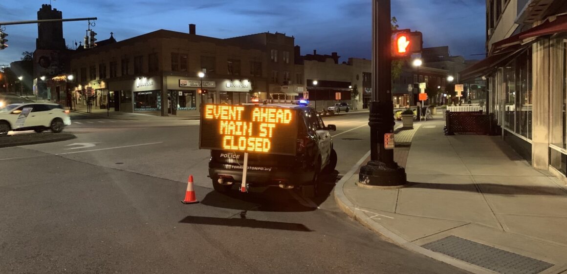 Common Uses of Portable Changeable Message Signs All Traffic Solutions